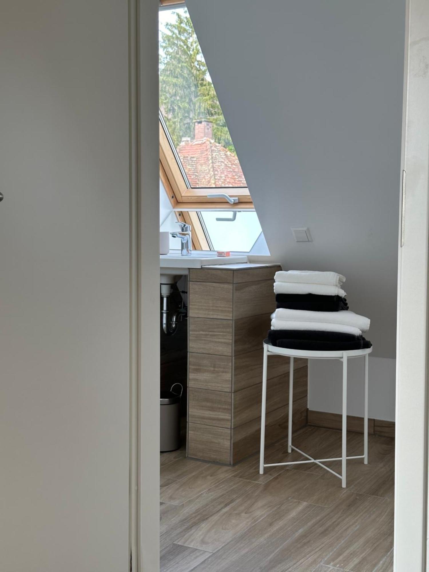 Exklusive Maisonette-Wohnung Am Rande Von Freiburg Merzhausen Esterno foto